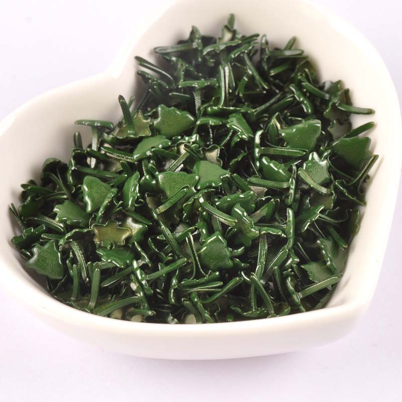 50pcs Mini Christmas Tree Brad - Christmas Craft Embellishment avaliação e preço