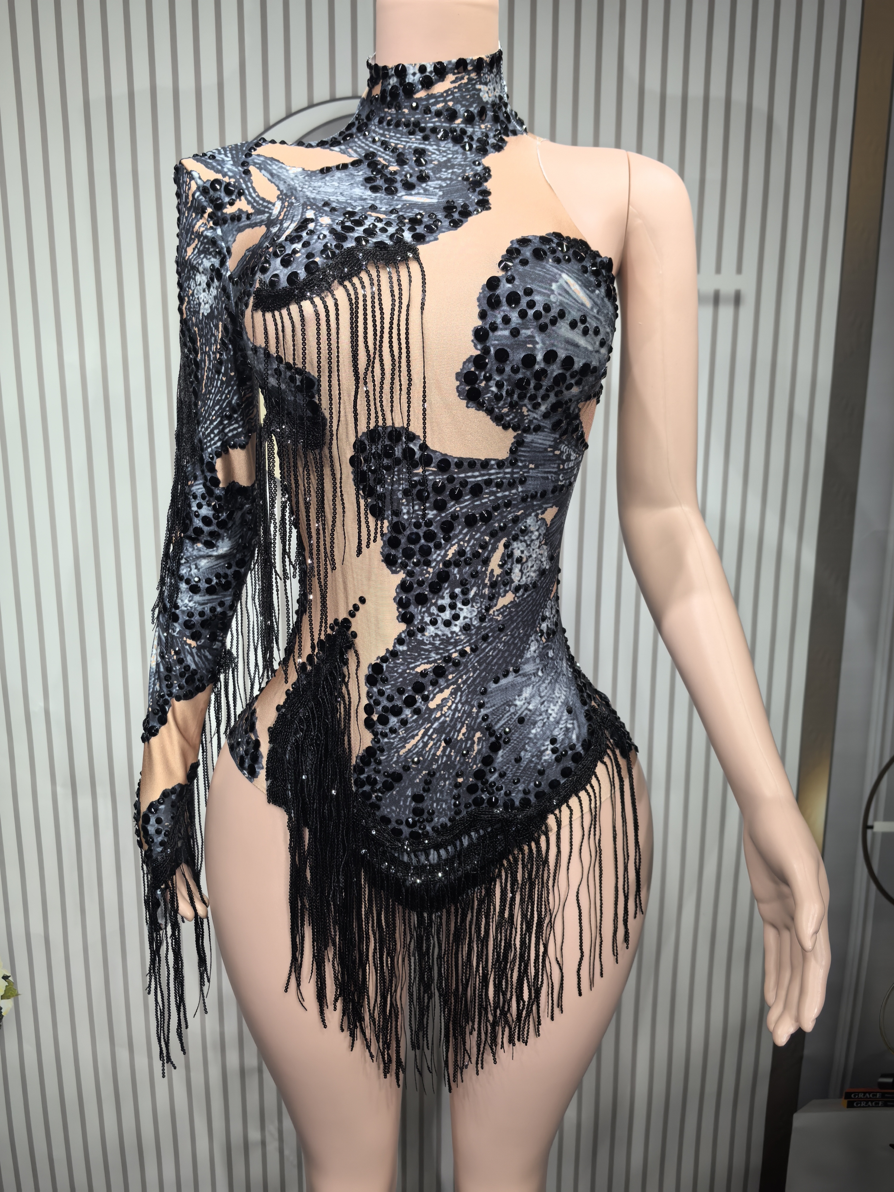 Sexy Skinny Leotard Singer Dan - Rhinestone Banding Trim avaliação e preço