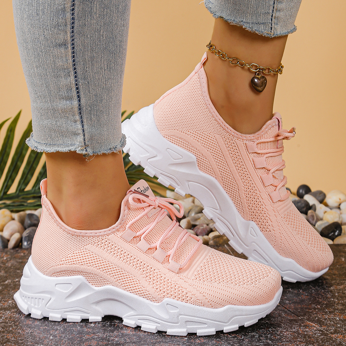 Women's sports shoes 2026，Brea - Guipure Lace Panel avaliação e preço